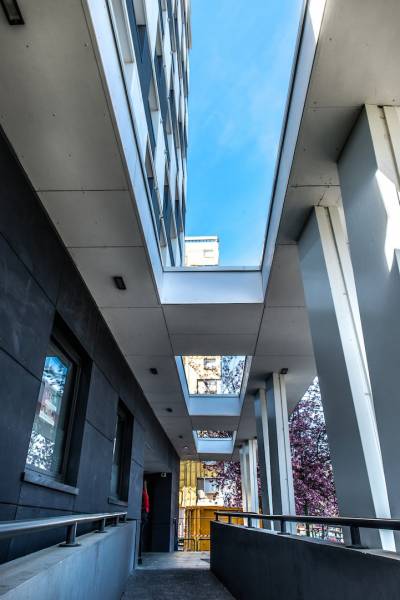 Fourniture et pose de Charpente métallique pour habillage d'auvents