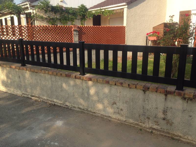 Vente et installation de clôture en aluminium sur muret à Le Havre