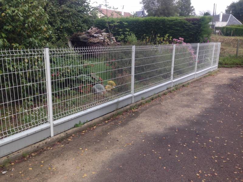 Vente et installation de clôtures en acier rigide Treillis soudé sur Yvetot