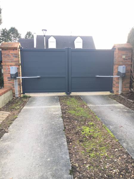 Fourniture et pose de motorisation de portails