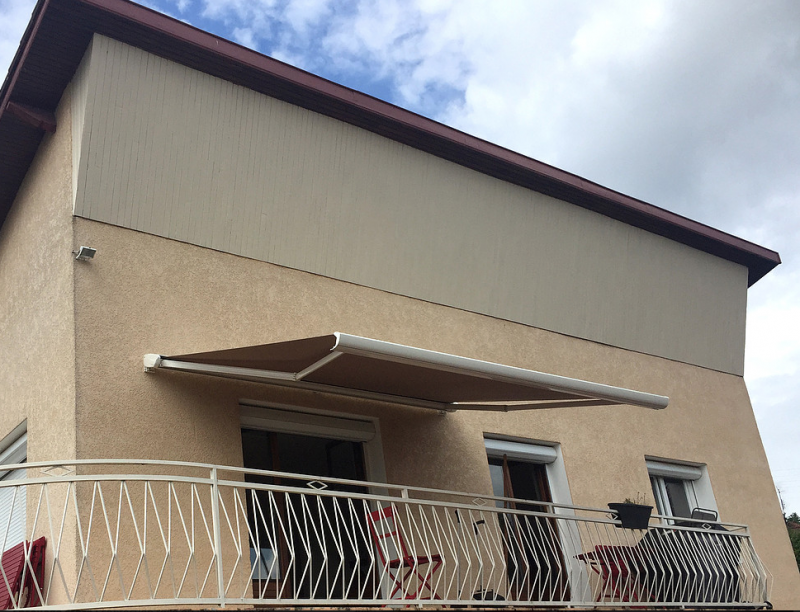 Fourniture et pose de stores bannes de terrasse en Seine Maritime
